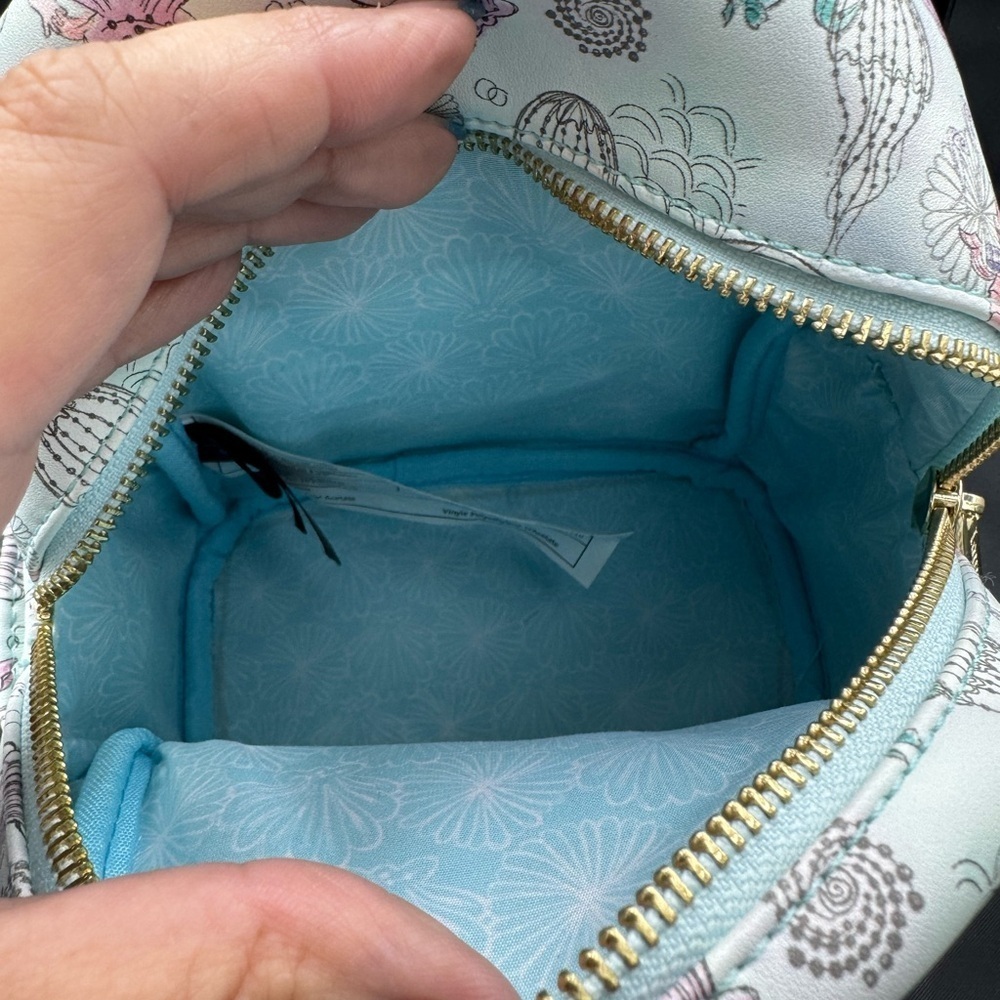 Loungefly under the sea micro mini backpack - Picture 5 of 7